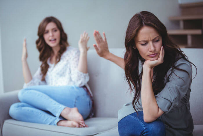 If you can't cut toxic people out of your life, learn to deal with them. Here are 13 things you should never EVER do when you're around someone toxic.